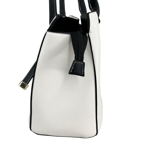 Adrienne Vittadini Madison Avenue Collection Satchel Lock White Black - Picture 11 of 16